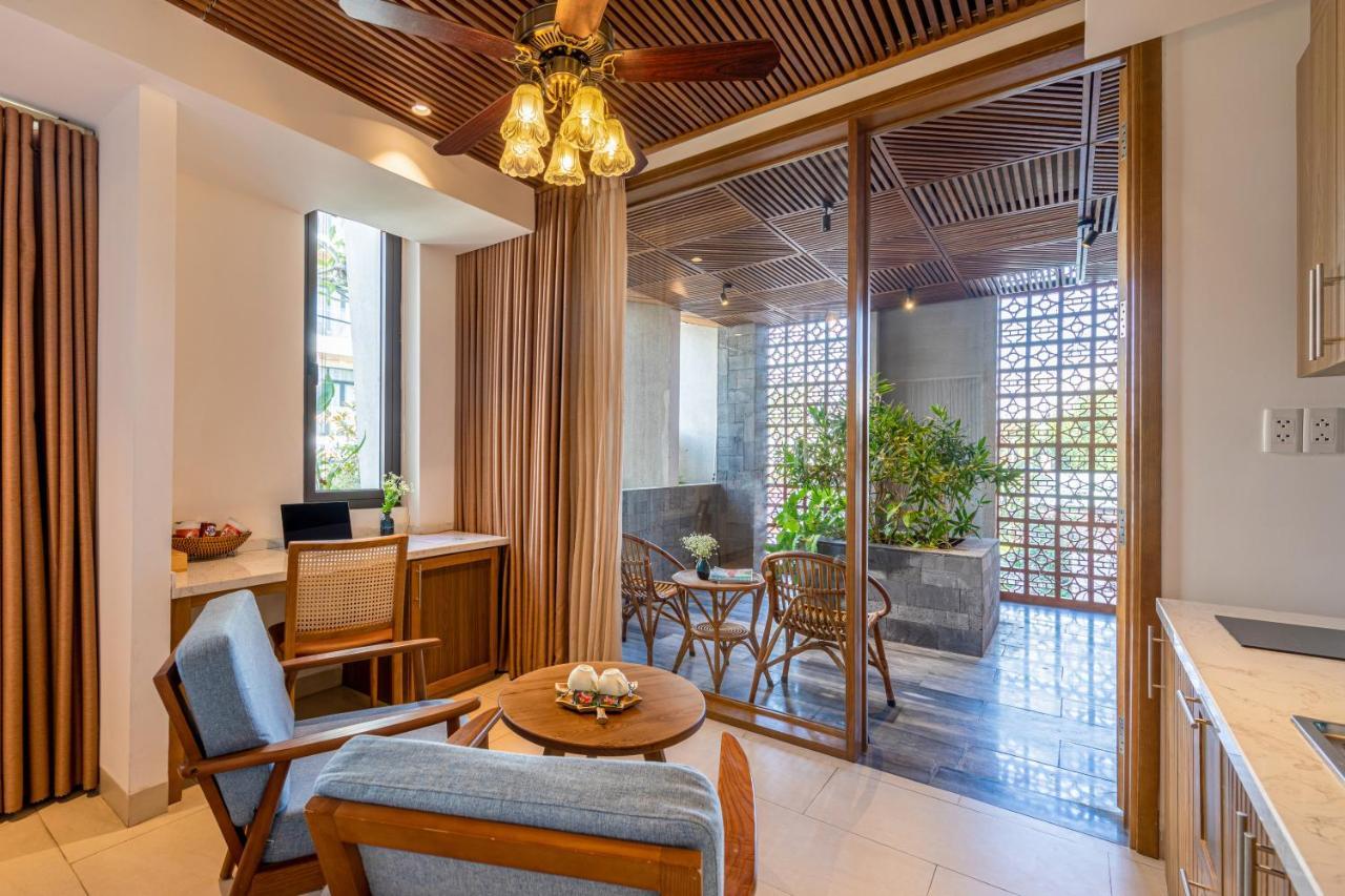 Daisy Boutique Hotel Дананг Экстерьер фото