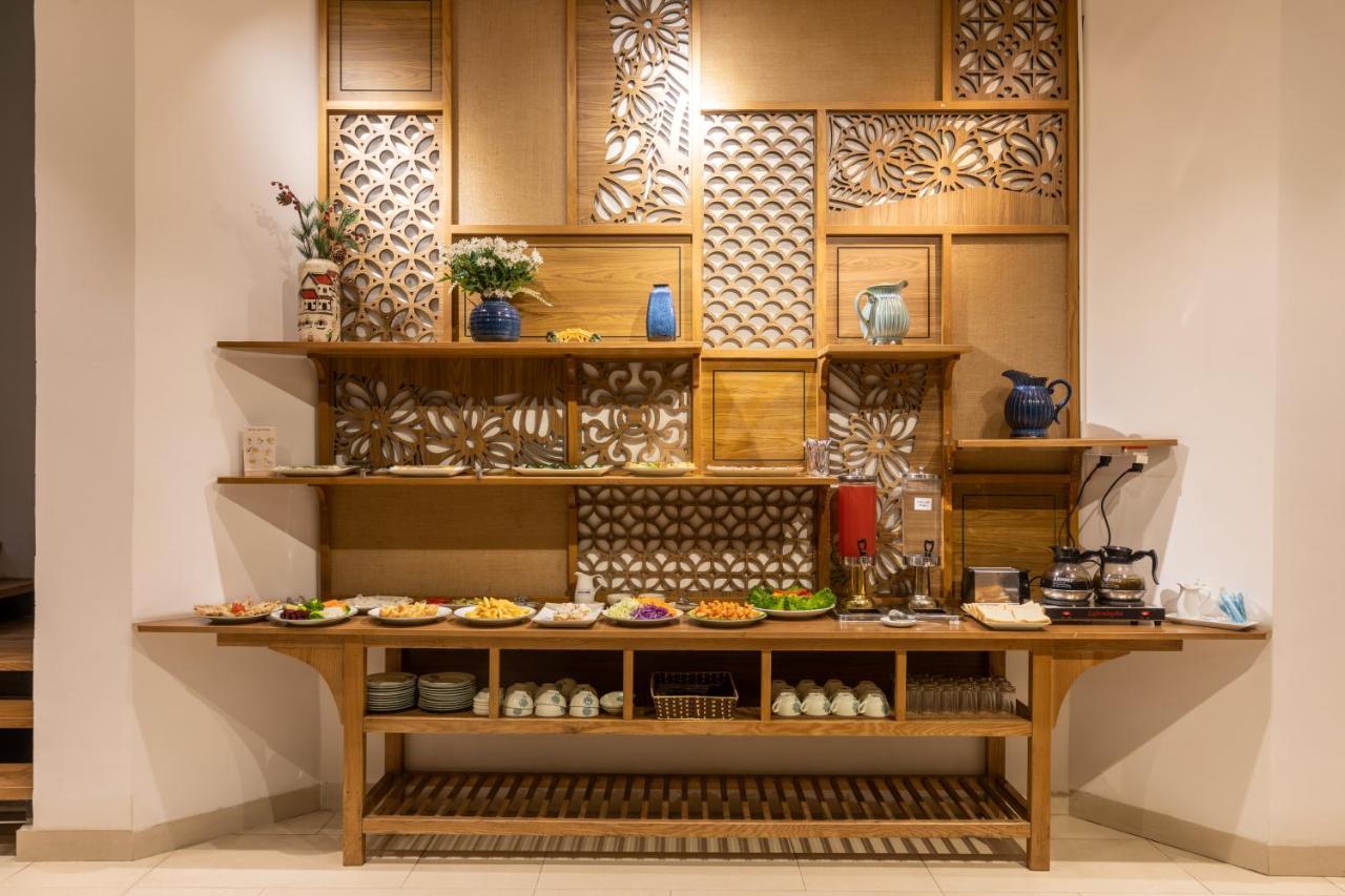 Daisy Boutique Hotel Дананг Экстерьер фото