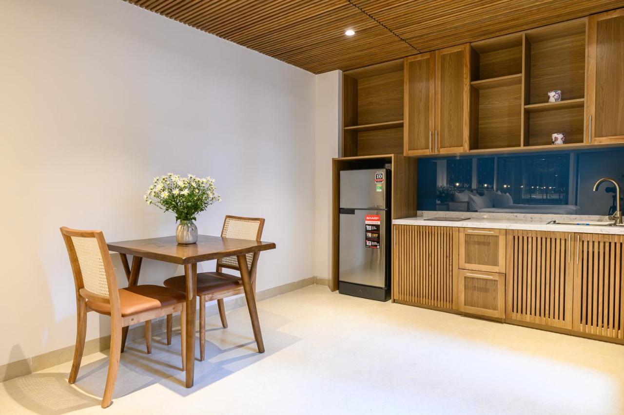 Daisy Boutique Hotel Дананг Экстерьер фото